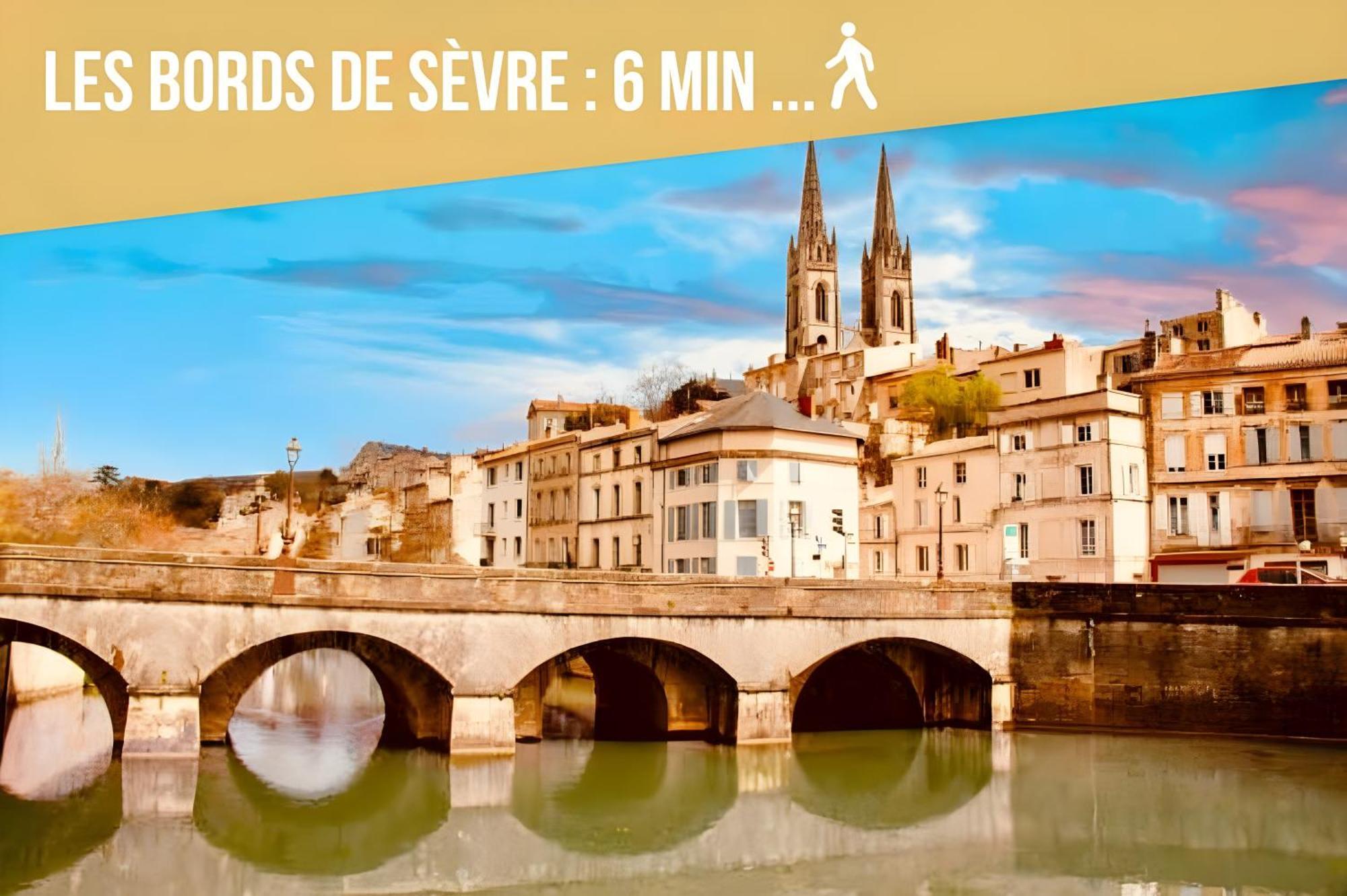 Apartamento Le deep blue - Centre historique - Wifi et Netflix - Stationnement aisé Niort Exterior foto